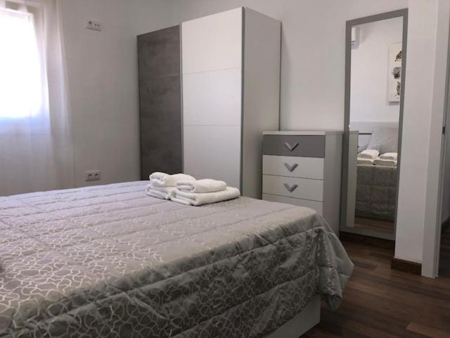 Rg Apartamentos Almería Exterior photo